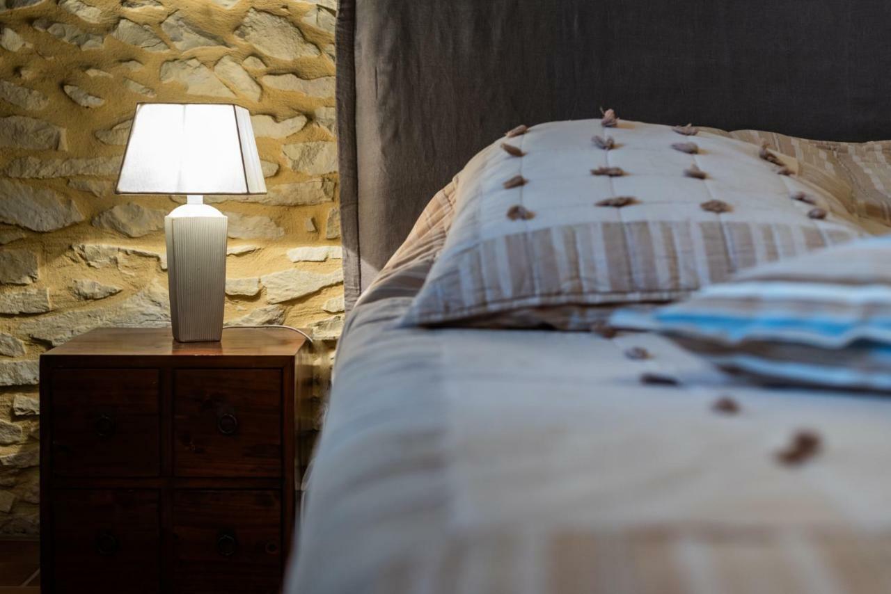 Mas De L'Arrivette Bed & Breakfast Saint-Geniès-de-Comolas Dış mekan fotoğraf