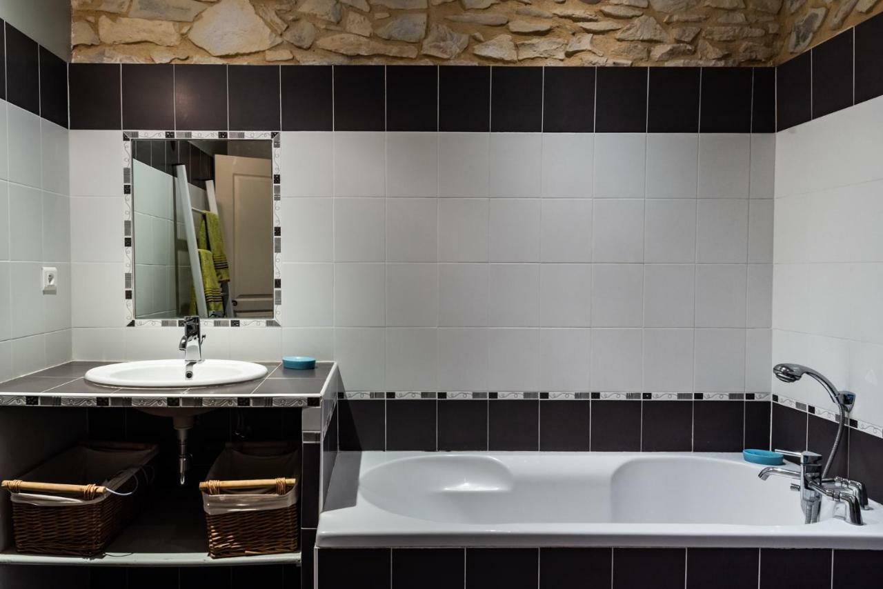 Mas De L'Arrivette Bed & Breakfast Saint-Geniès-de-Comolas Dış mekan fotoğraf